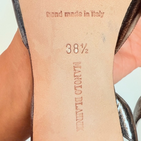 Manolo Blahnik Metallic Pale Gold/ Copper Carolyne Slingback 90mm heels EU 38.5 - Picture 8 of 9